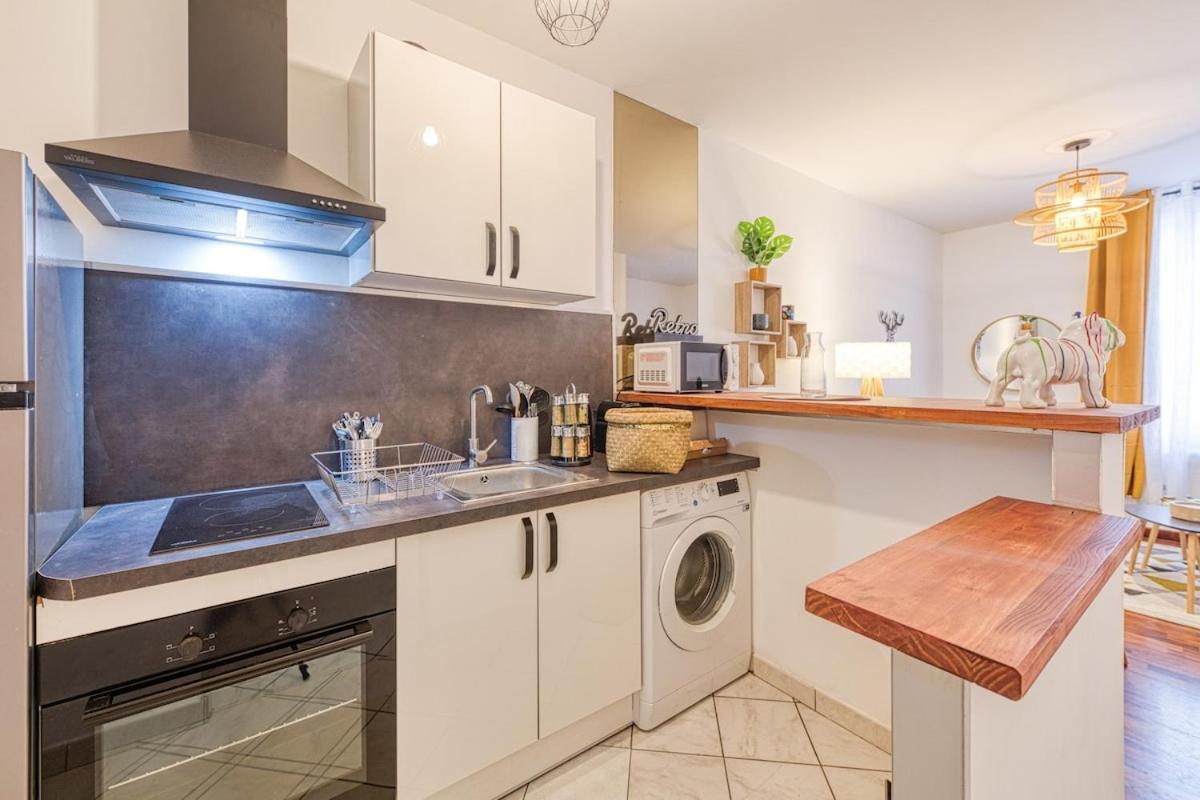 2 Rooms, Scandinavian Spirit, Free Wifi Fontaine  المظهر الخارجي الصورة
