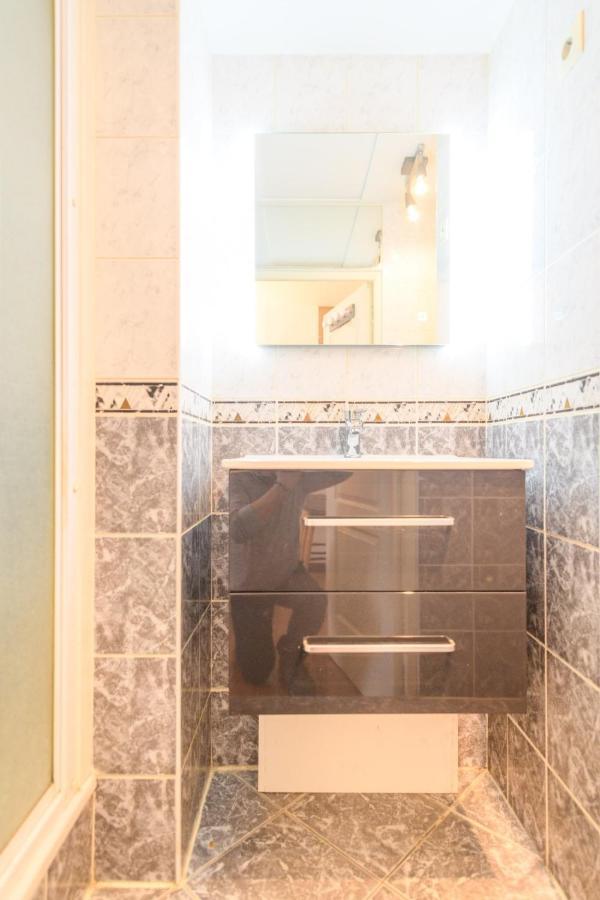 2 Rooms, Scandinavian Spirit, Free Wifi Fontaine  المظهر الخارجي الصورة